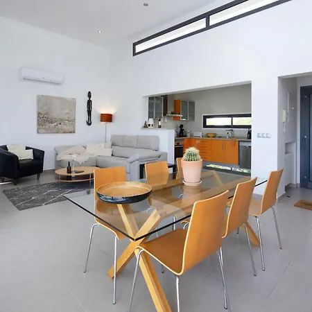 Villa Bellveure By Interhome